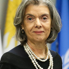 Cármen Lúcia