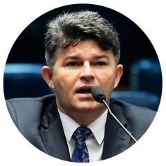 José Medeiros