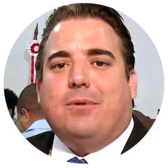 Adriano Alvarenga