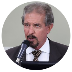 Dr. Maurício